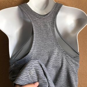 Lululemon tank